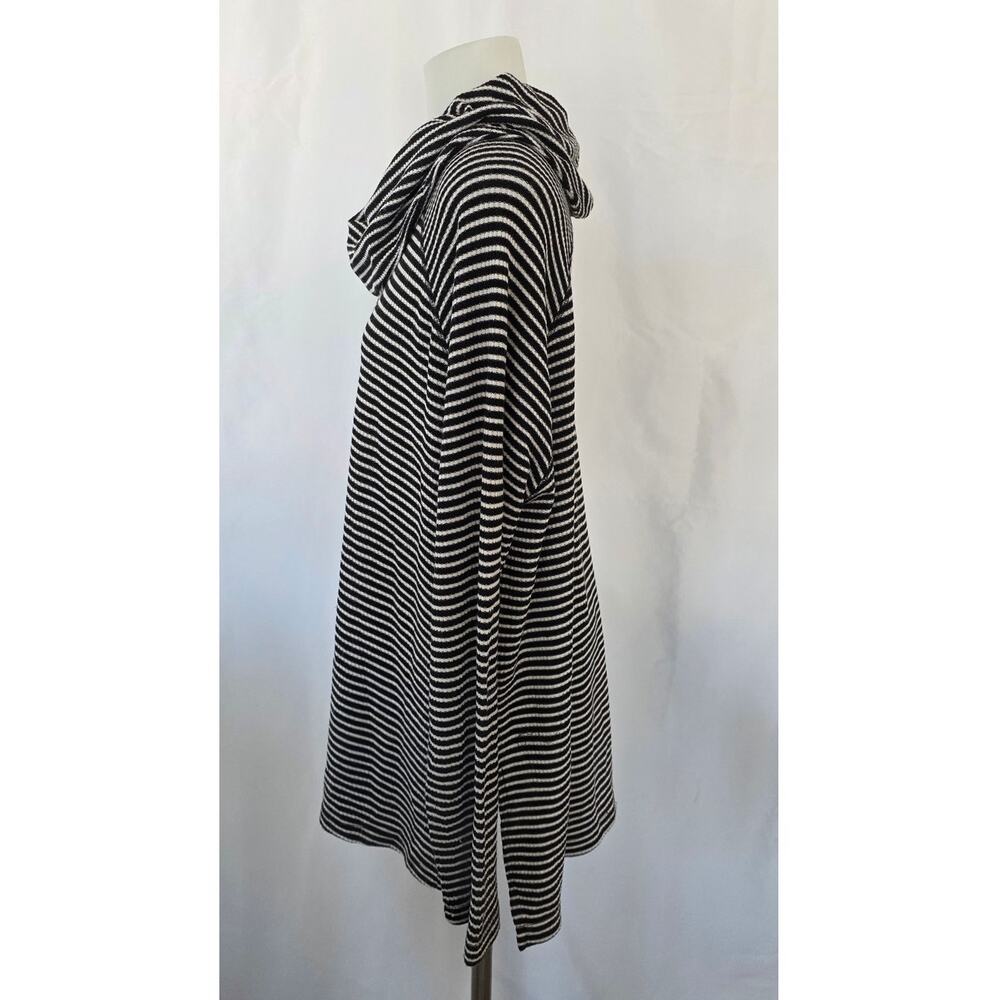 Jack by BB Dakota Black White Striped Cowl Neck Long Sleeve Oversized Top Large - Picture 5 of 8
